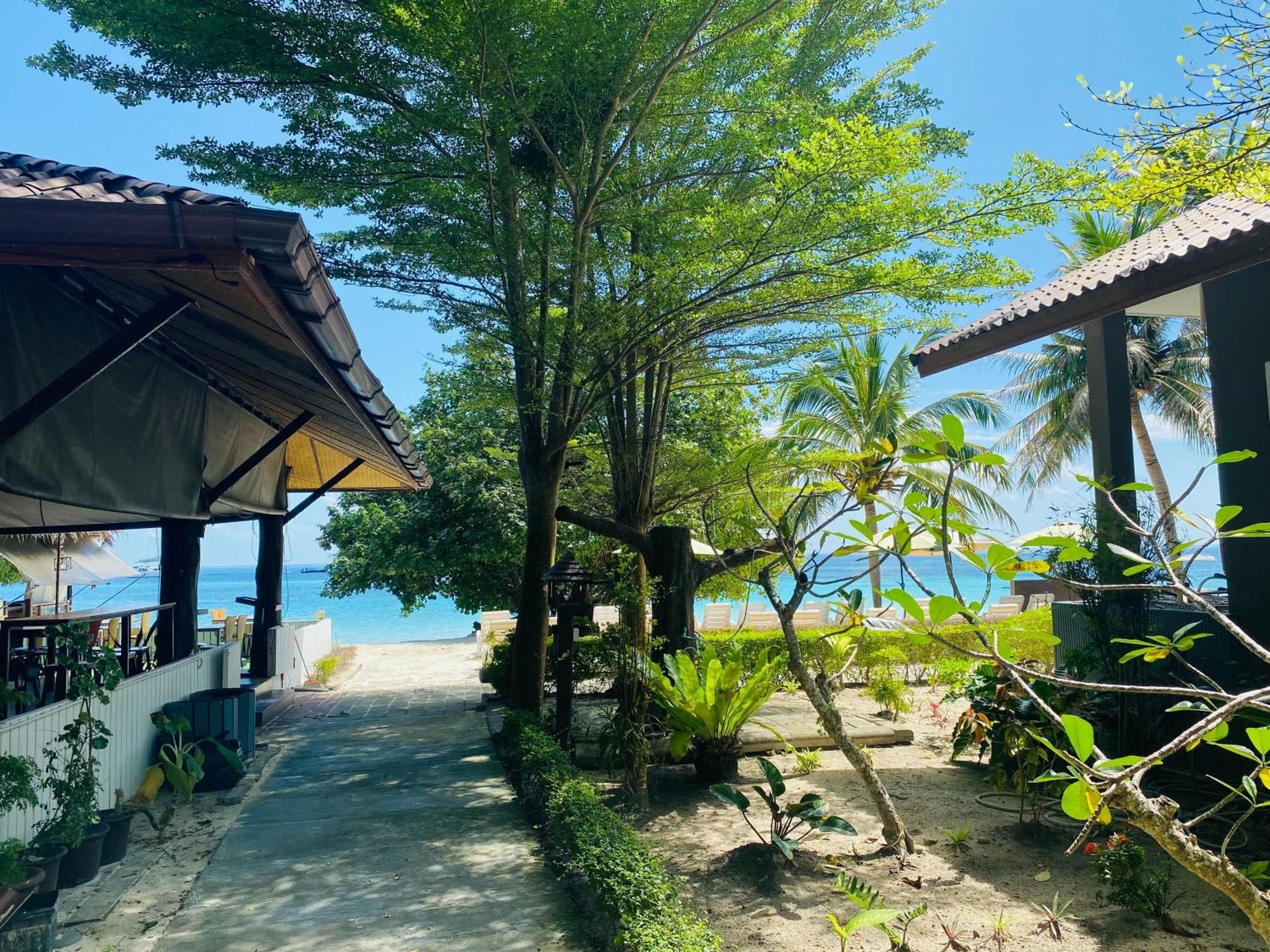 Bella Vista Beach Resort Koh Lipe Bagian luar foto