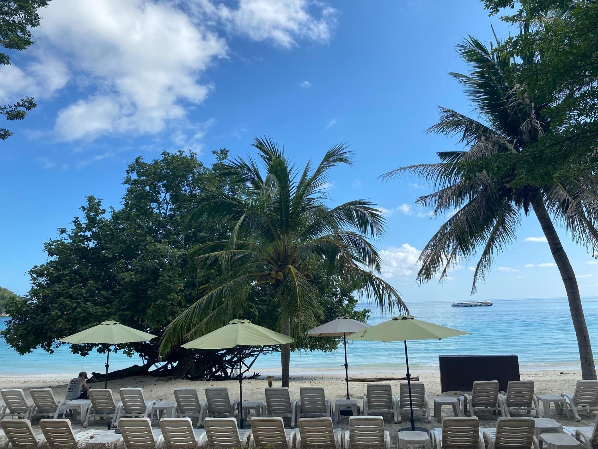 Bella Vista Beach Resort Koh Lipe Bagian luar foto