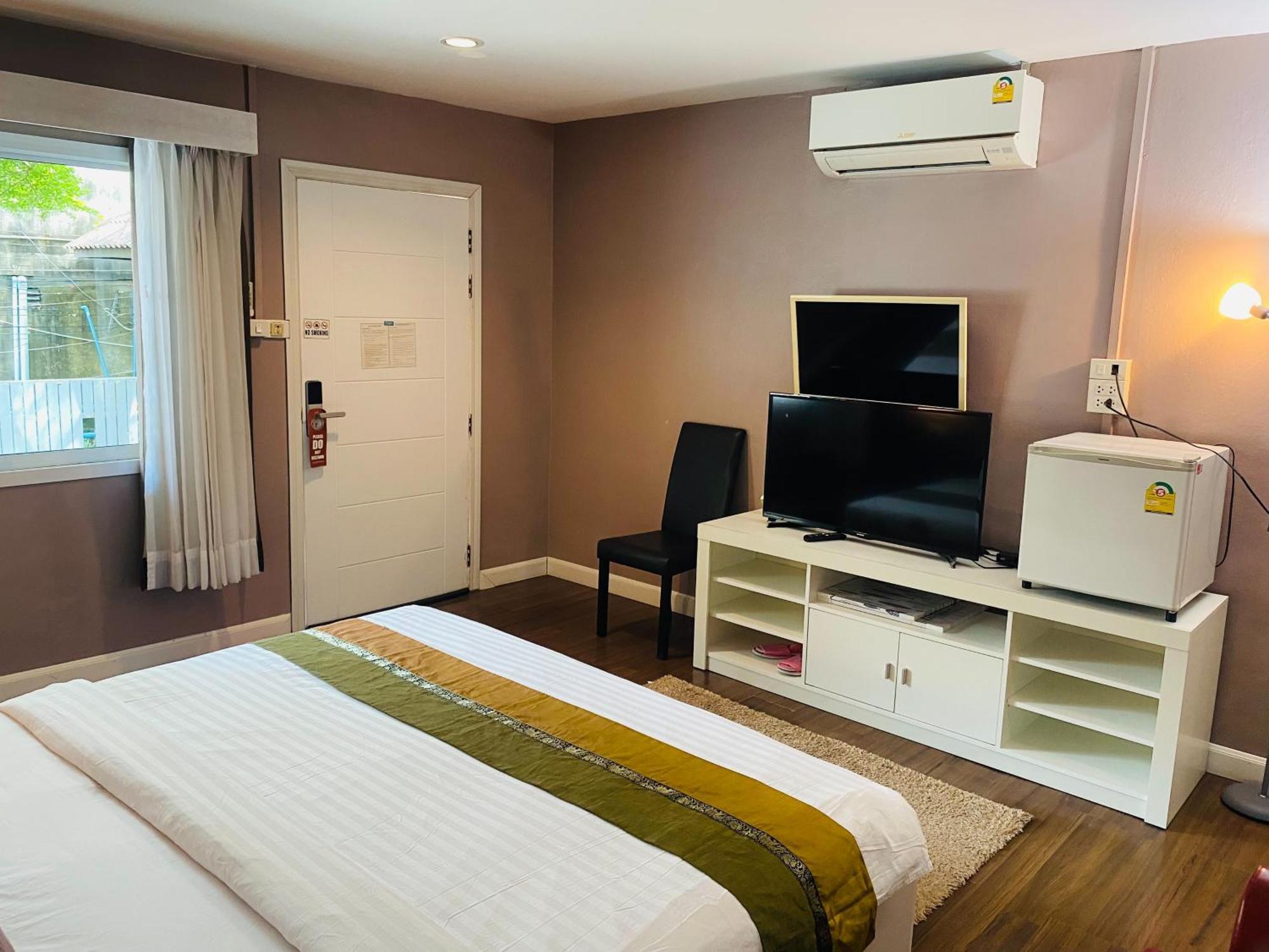 Bella Vista Beach Resort Koh Lipe Bagian luar foto