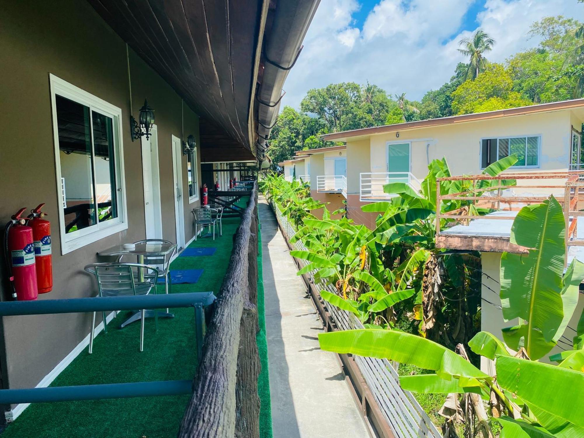 Bella Vista Beach Resort Koh Lipe Bagian luar foto